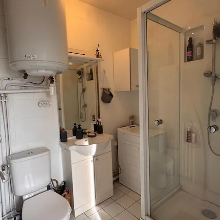A 3 Min Du Parc Des Princes & Roland Garros Paris