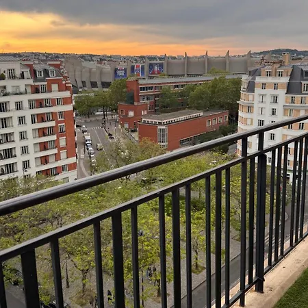 A 3 Min Du Parc Des Princes & Roland Garros *