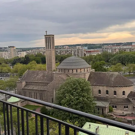 A 3 Min Du Parc Des Princes & Roland Garros Paris