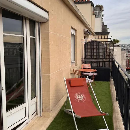 A 3 Min Du Parc Des Princes & Roland Garros Paris